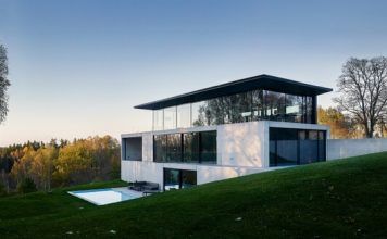 Ultramoderný dom, ktorý vyzerá z každej strany ináč Ultramoderný dom, ktorý vyzerá z každej strany ináč - ioty.sk