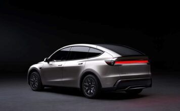 Longová Tesla? Model Y L má 6 miest a je prvý svojho druhu Tesla Model Y L